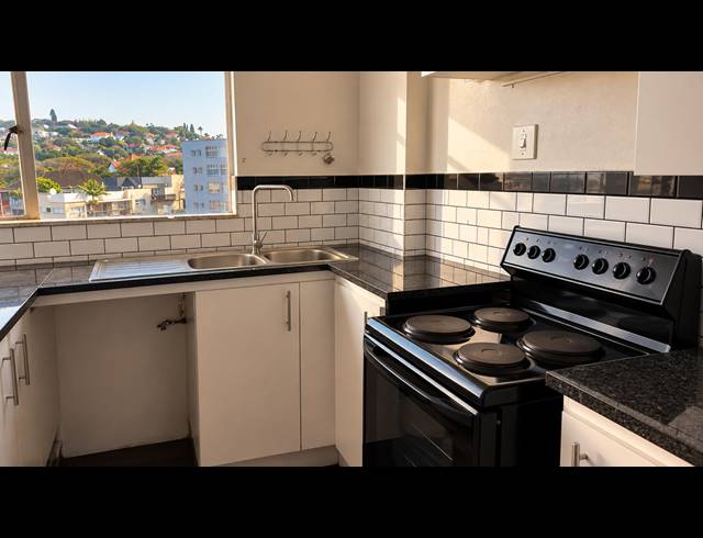 2.5 BEDROOM FLAT TO LET IN MORNINGSIDE